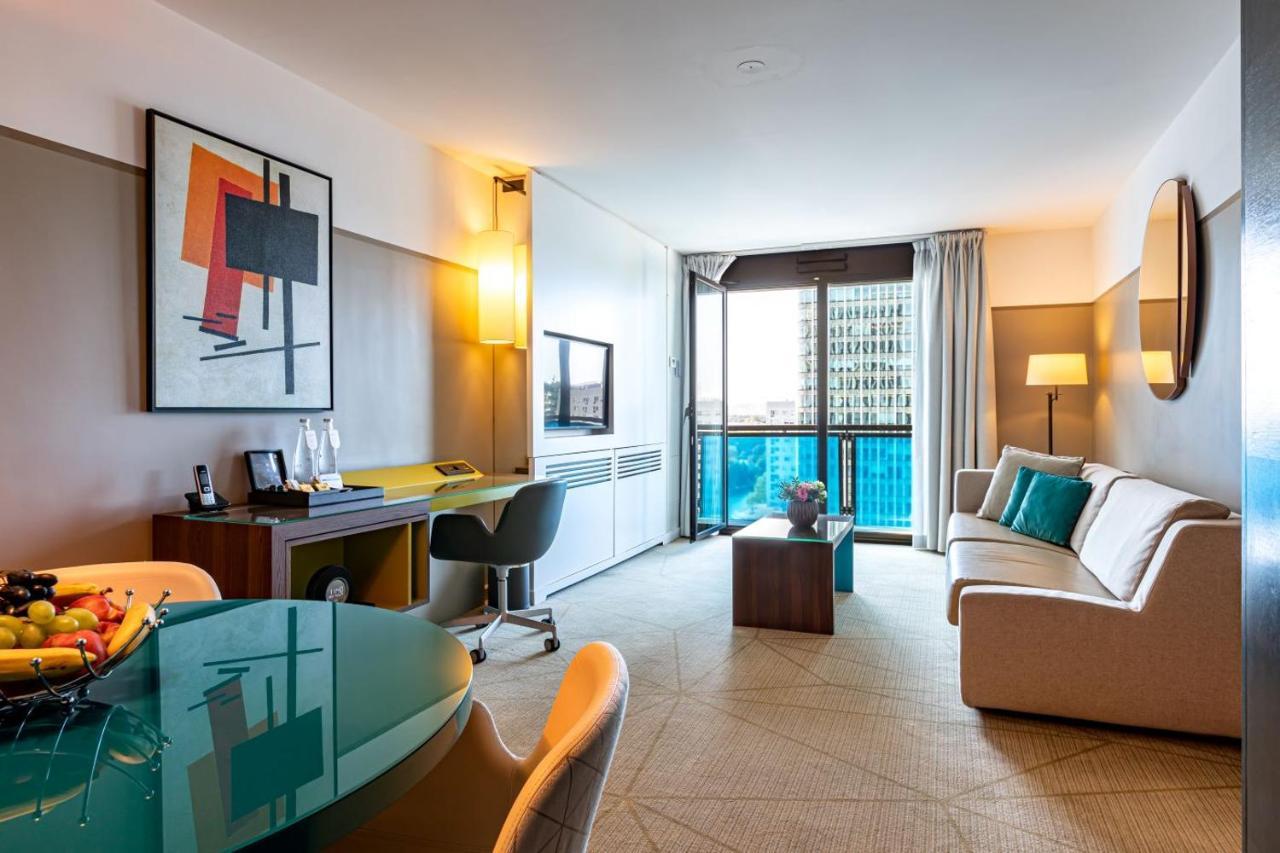 Fraser Suites Paris La Defense Курбевуа Екстер'єр фото A typical apartment at the hotel