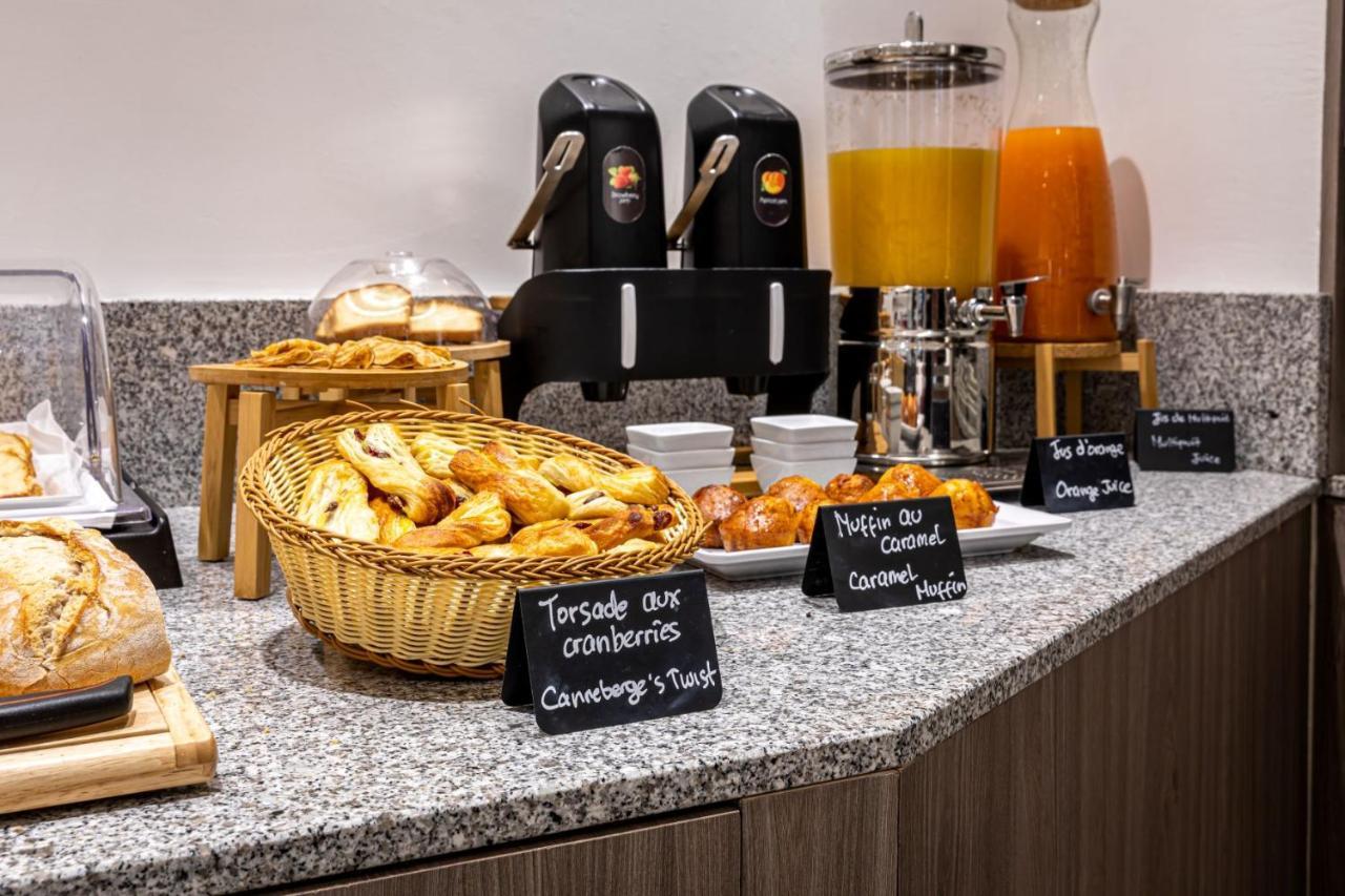 Fraser Suites Paris La Defense Курбевуа Екстер'єр фото A typical breakfast buffet