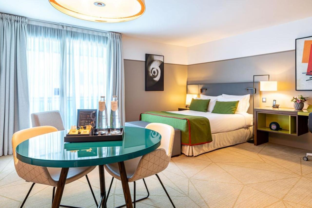 Fraser Suites Paris La Defense Курбевуа Екстер'єр фото Suite