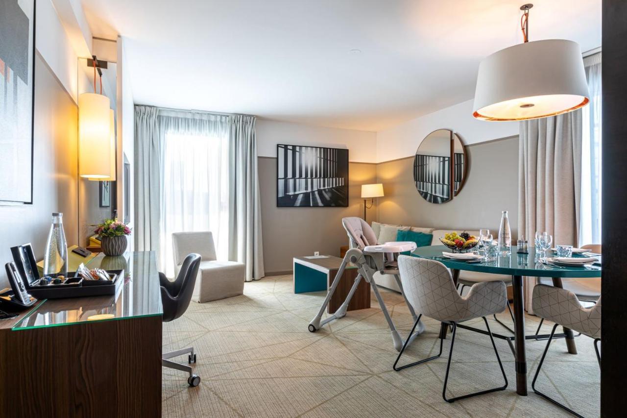 Fraser Suites Paris La Defense Курбевуа Екстер'єр фото Suite