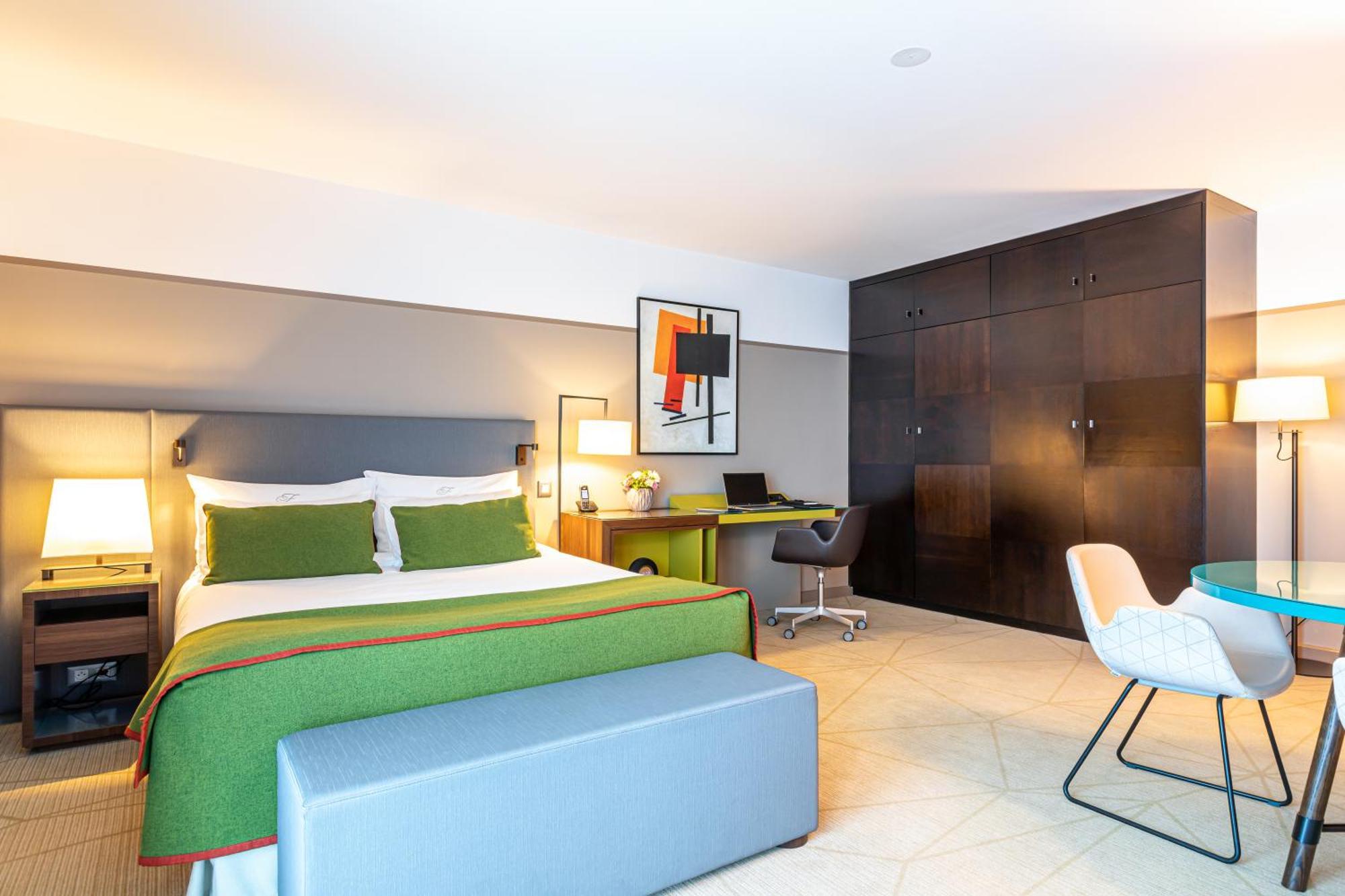 Fraser Suites Paris La Defense Курбевуа Екстер'єр фото A room at the hotel