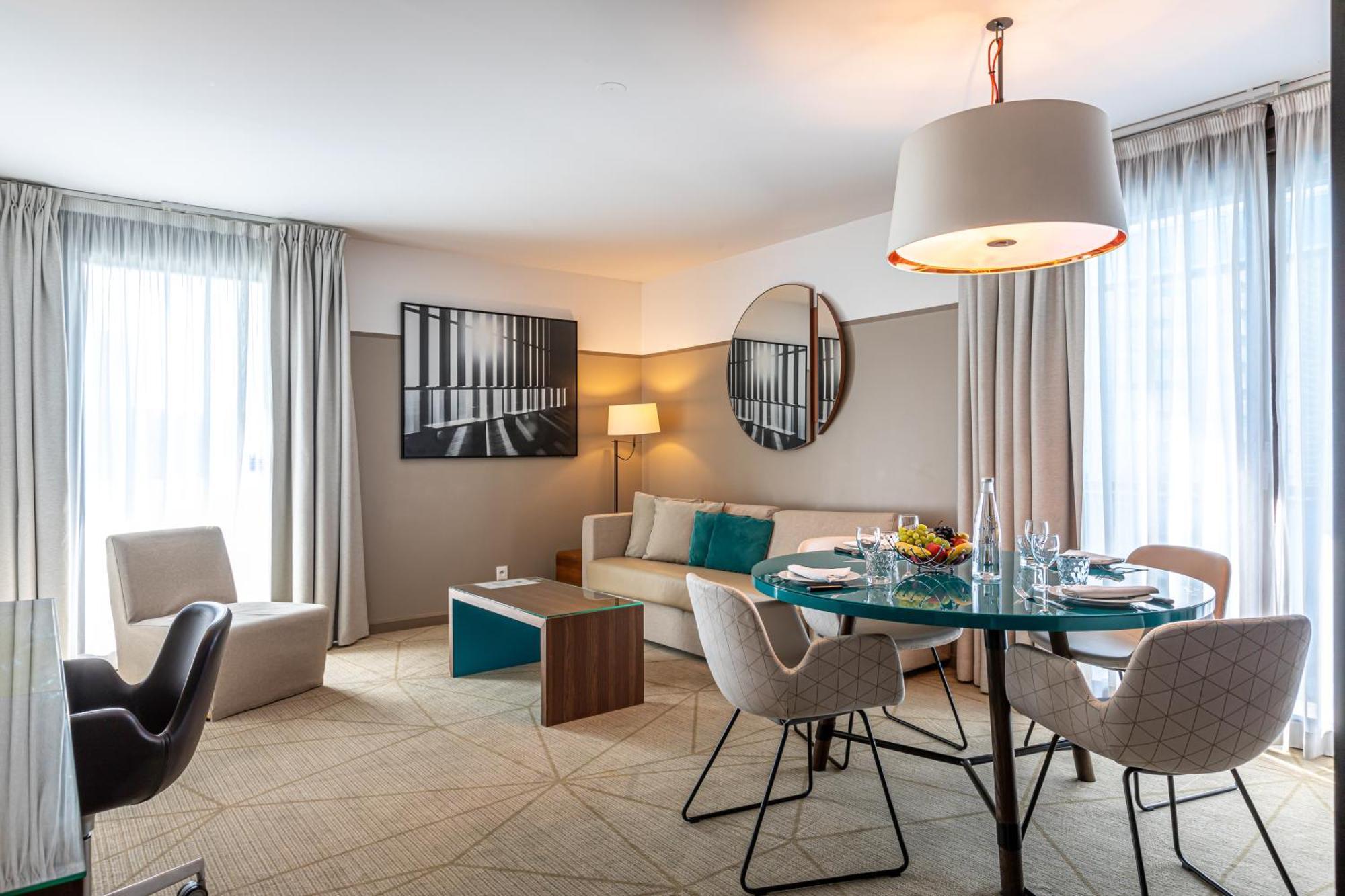 Fraser Suites Paris La Defense Курбевуа Екстер'єр фото Suite