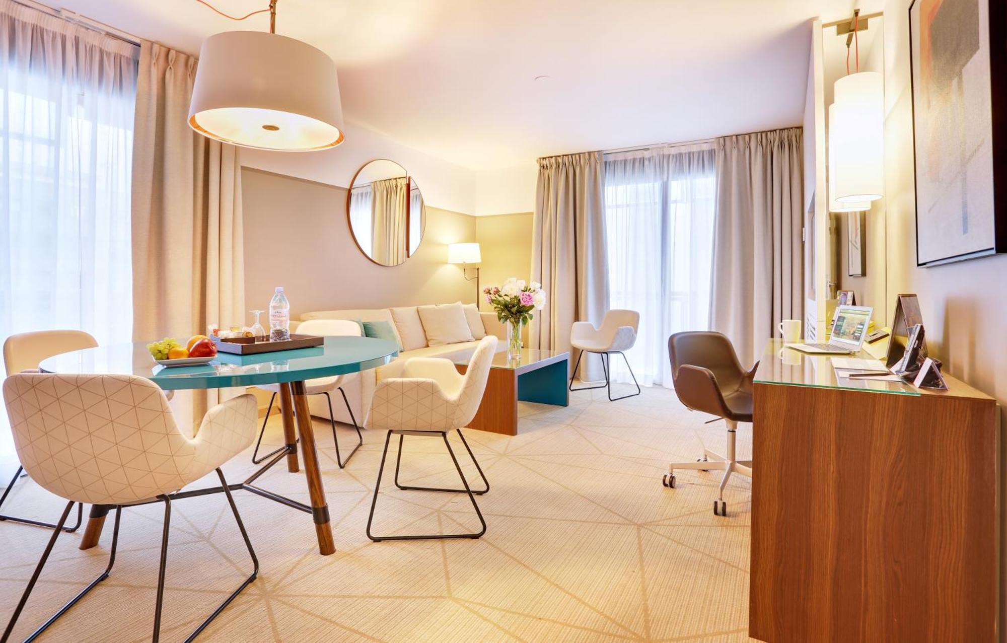 Fraser Suites Paris La Defense Курбевуа Екстер'єр фото